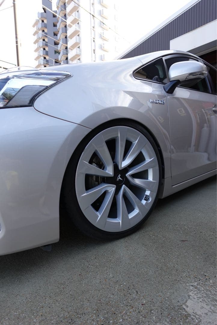 テスラ　モデル3 純正ホイール(4本)