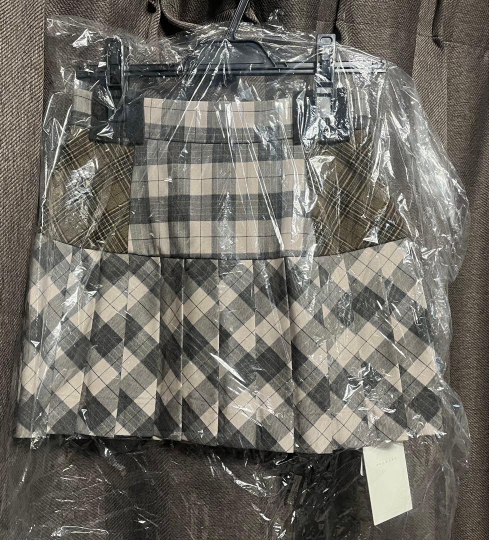 Coco check pleats skirt andmary アンドマリー