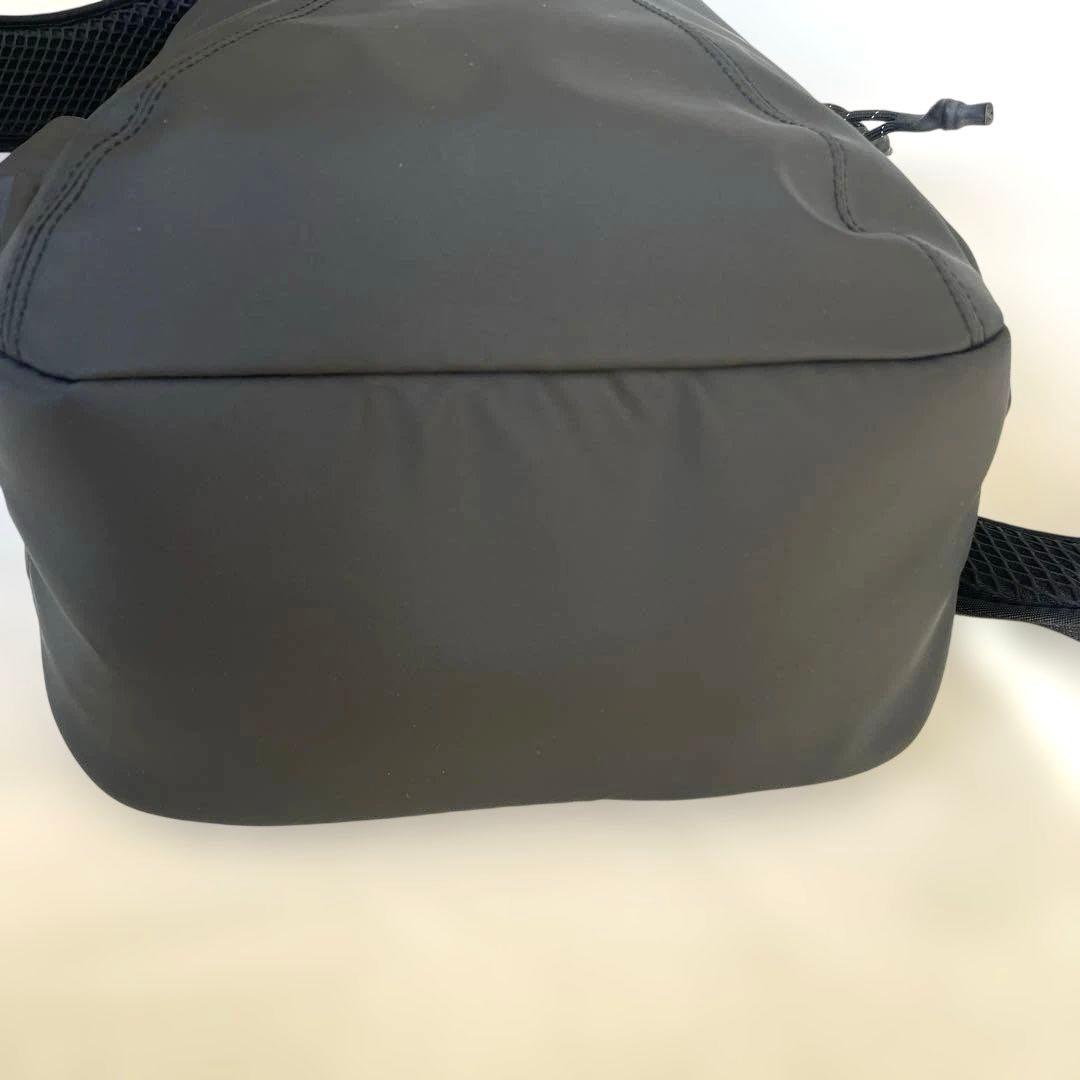 美品サムソナイト　レッド　ブラック　バックパック　リュック　バイアス