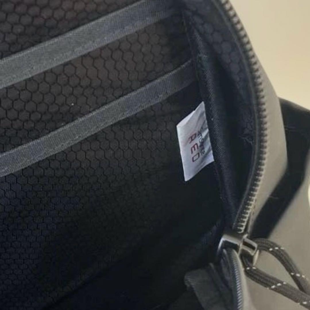 美品サムソナイト　レッド　ブラック　バックパック　リュック　バイアス