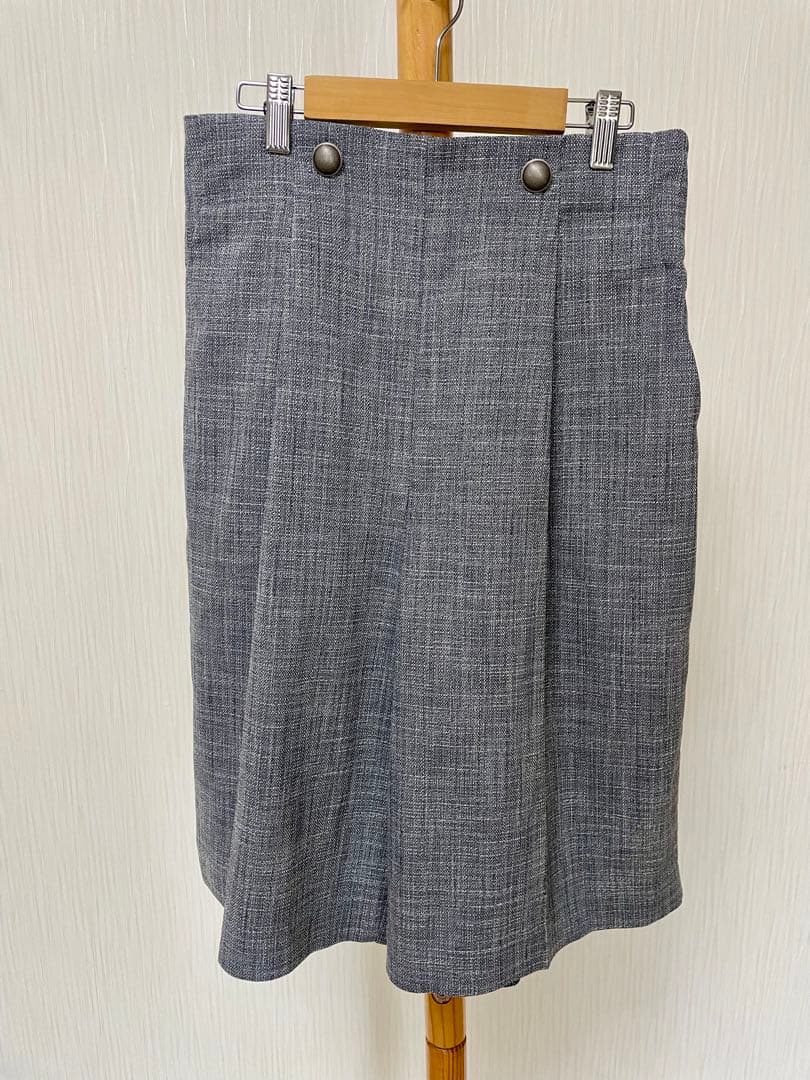 ルーニィ新品紙タグ付き⭐️洗える❗️ツイード調バミューダパンツハーフパンツ