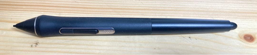 ☆ 良品！！ Wacom Cintiq 16 DTK-1660 液タブ ペンタブ