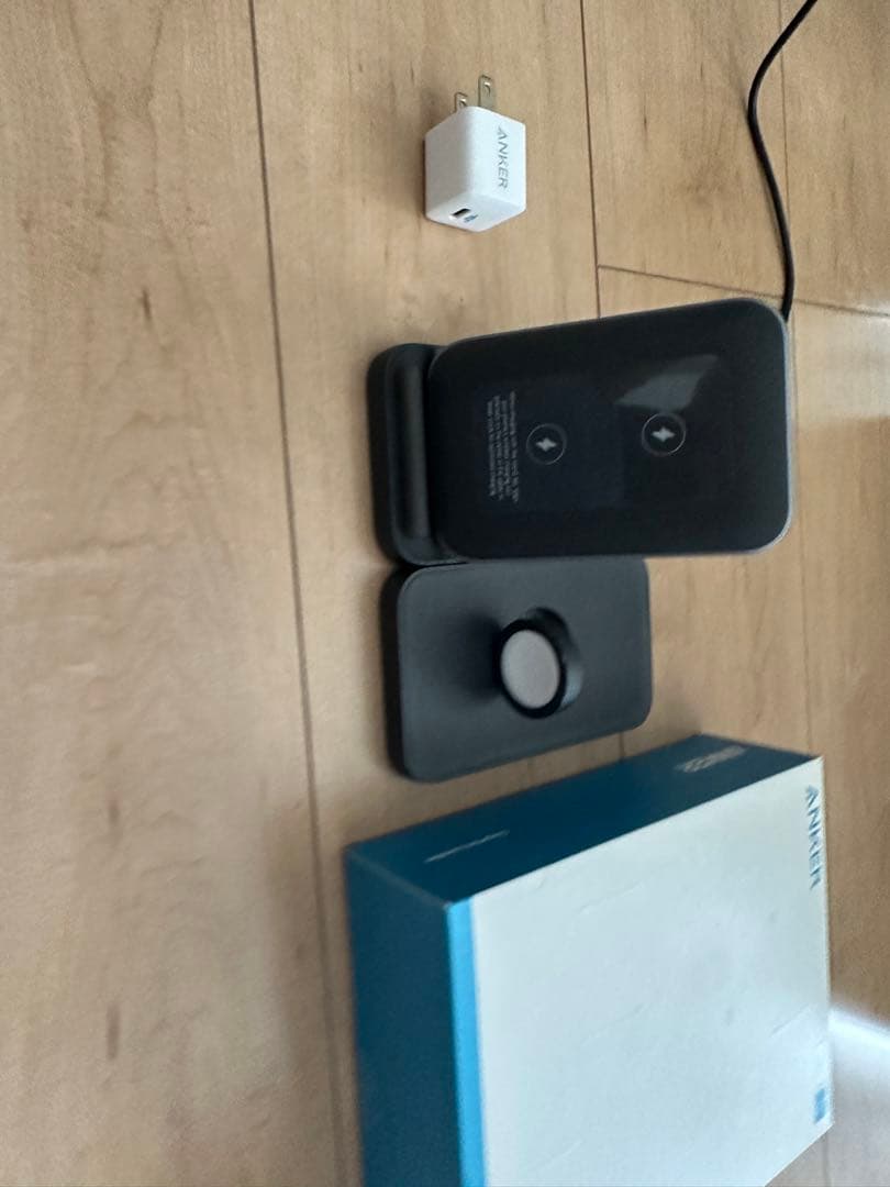 Anker 533 wireless charger 補助品付き