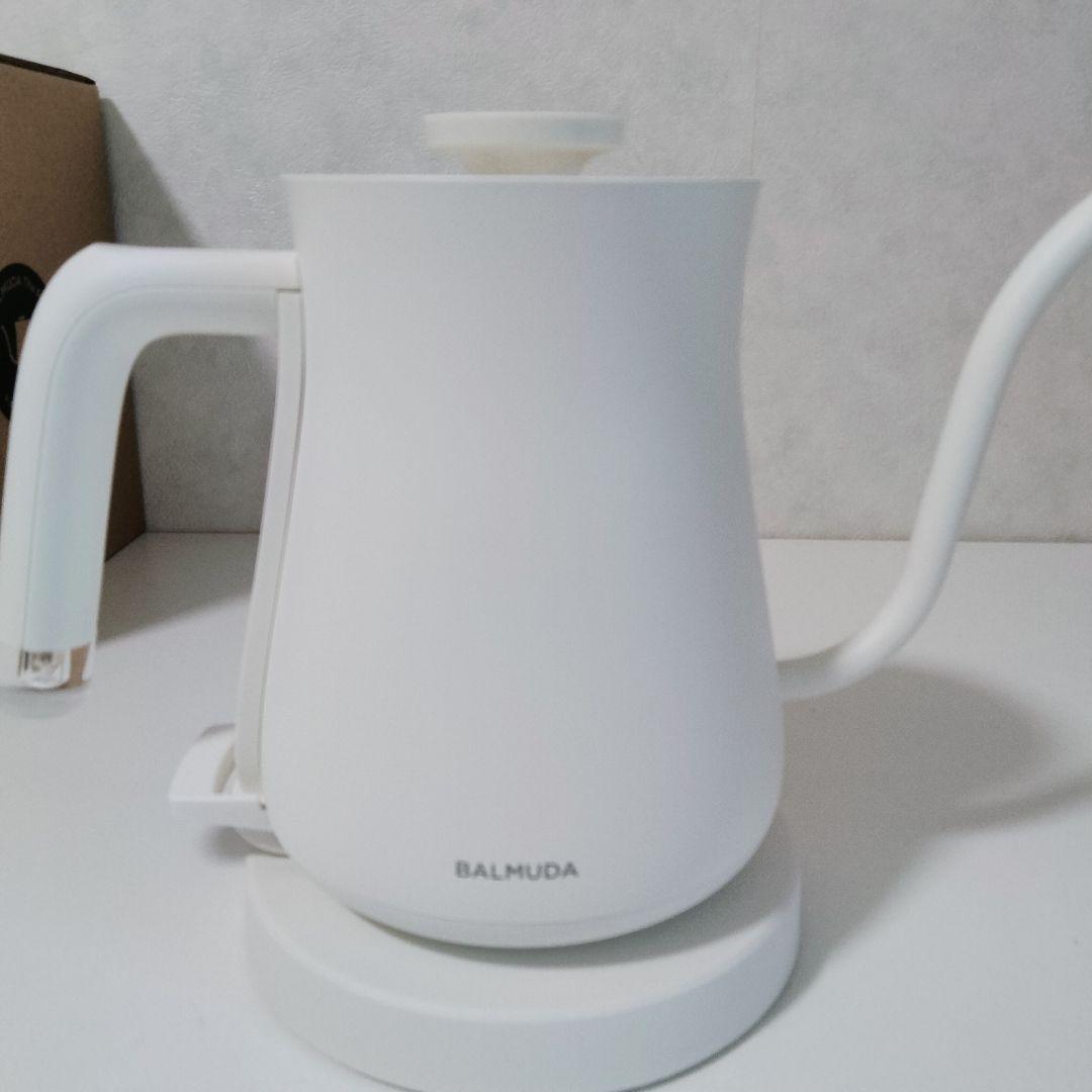 BALMUDA バルミューダ　電気ケトル　ホワイト　815