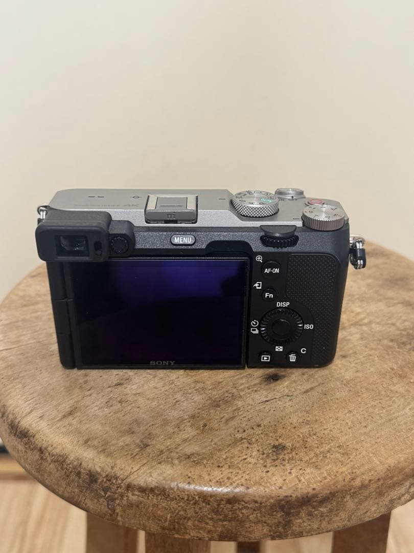 Sony α7c 箱無し　マイク　三脚アダプター付き　ilce-7c