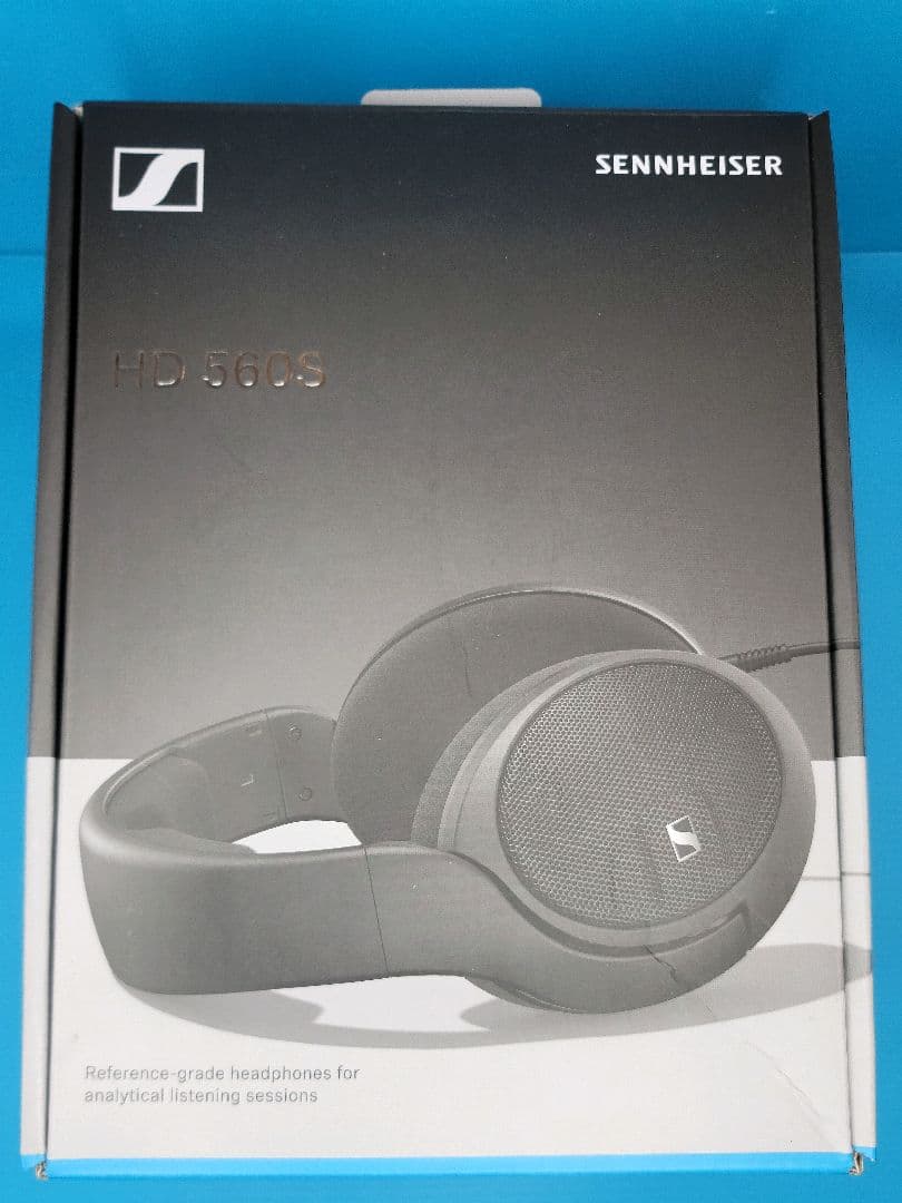 【美品】SENNHEISER ゼンハイザー HD 560S （新）
