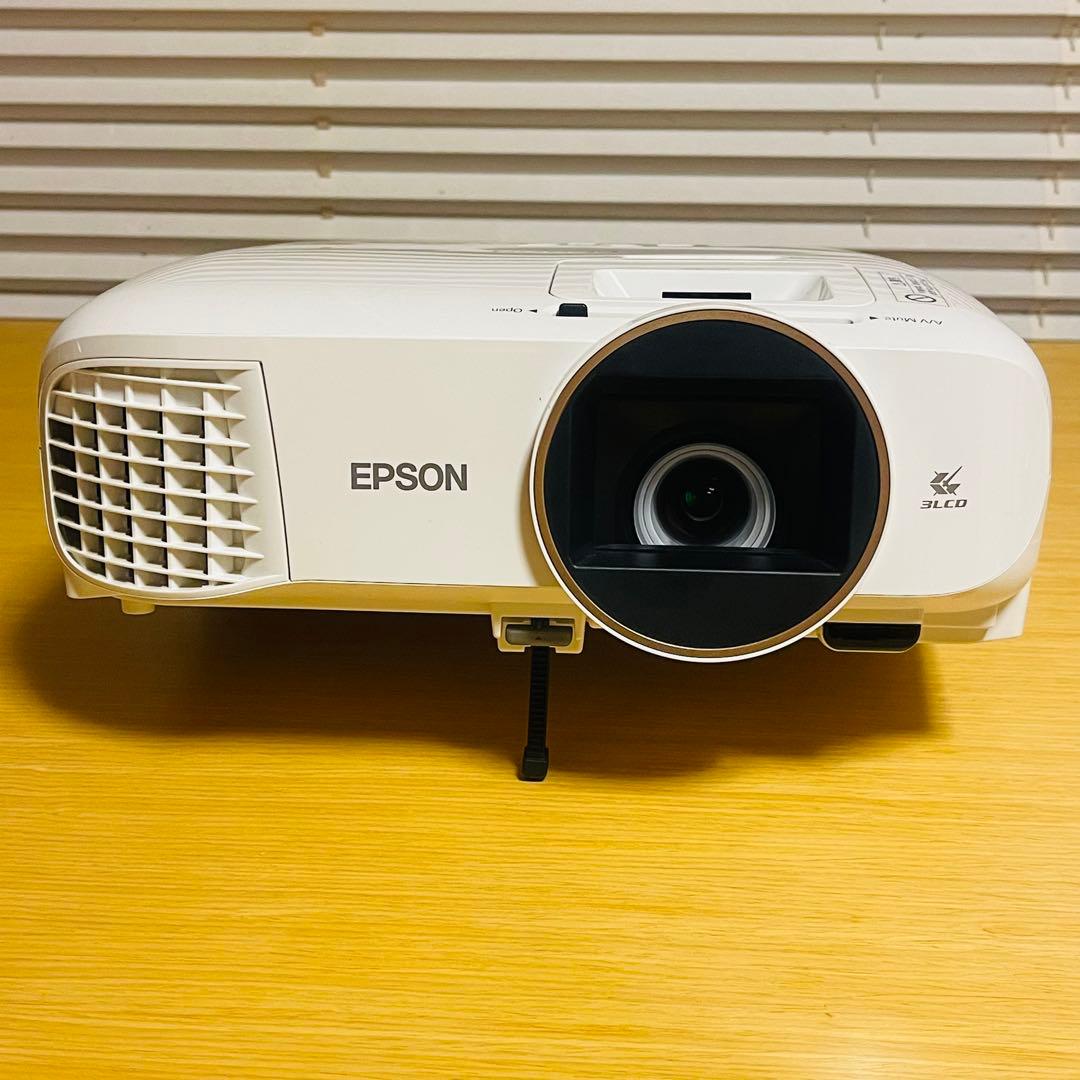 【いっけいちゃん】EPSON ホームプロジェクター EH-TW5650