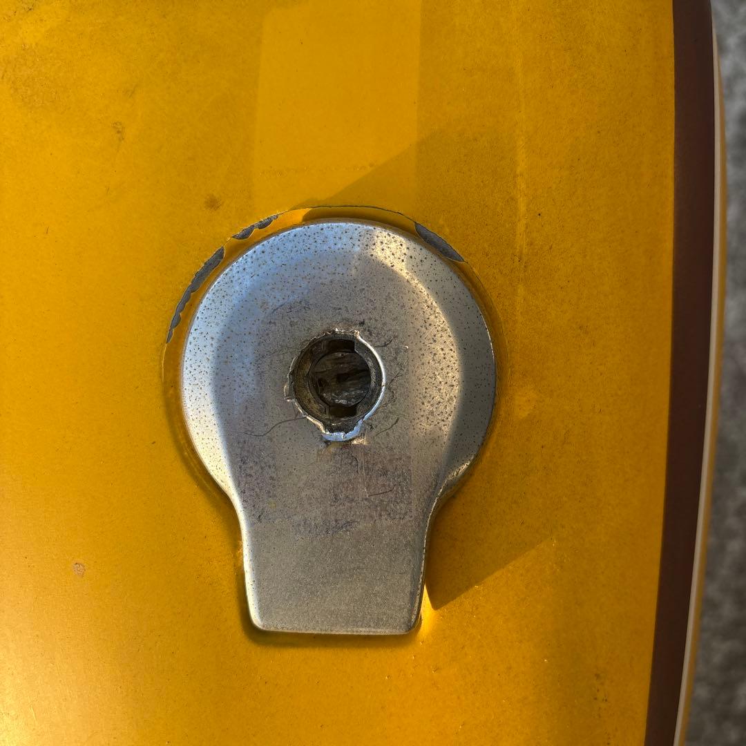 ヤマハ　sr400 タンク