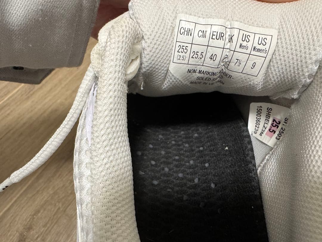 YONEX エクリプリション　バドミントンシューズ 25.5cm