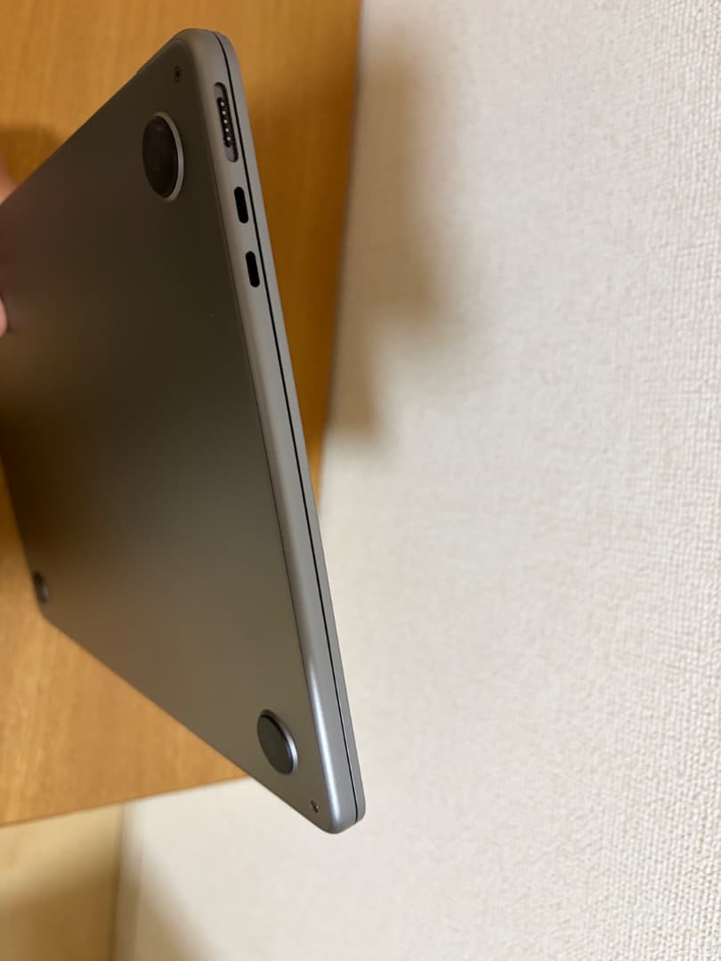 MacBook Air M2 8GB/256GB スペースグレイ