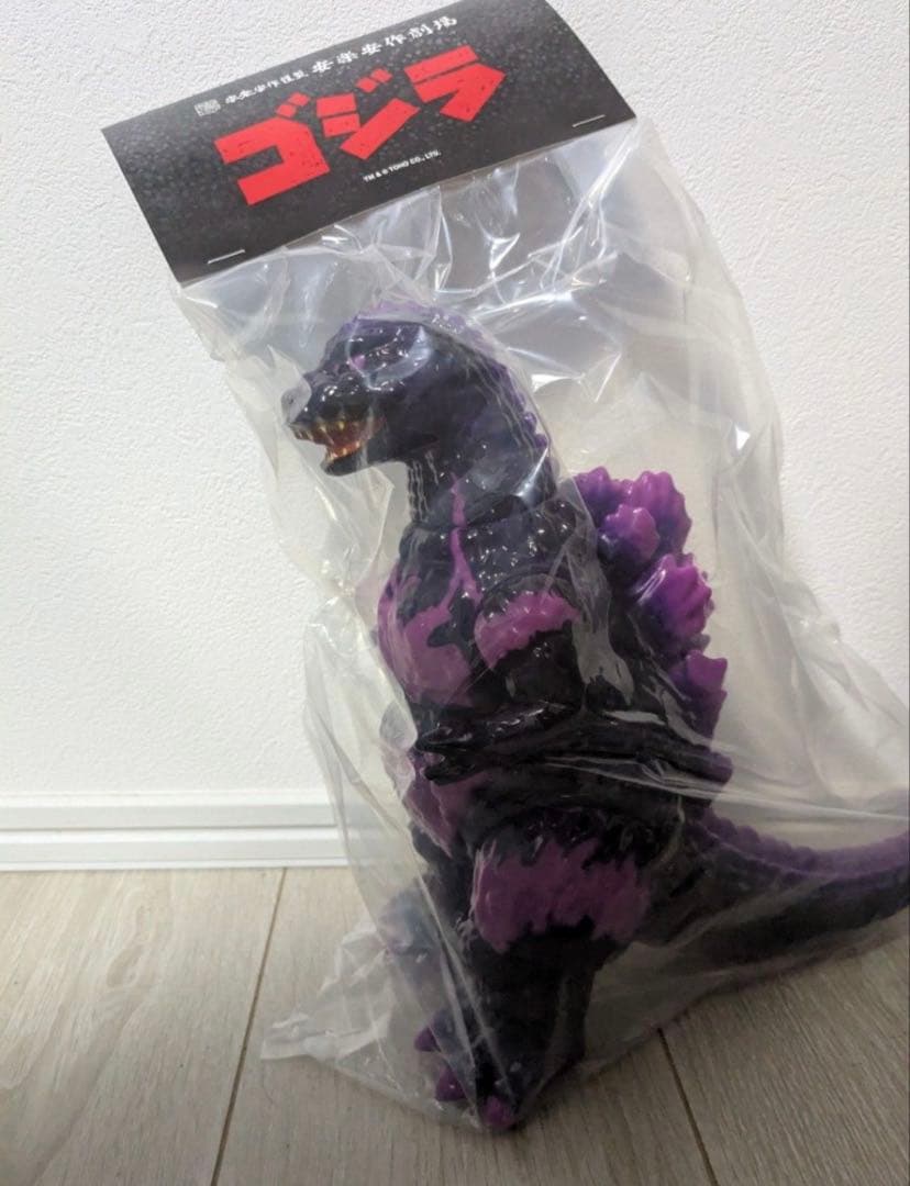 メディコム・トイの安楽安作 ゴジラ（ゴジラVSデストロイア版）6期のソフビ