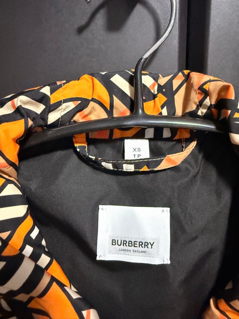 BURBERRY グラフィックプリント ナイロンジャケット XS