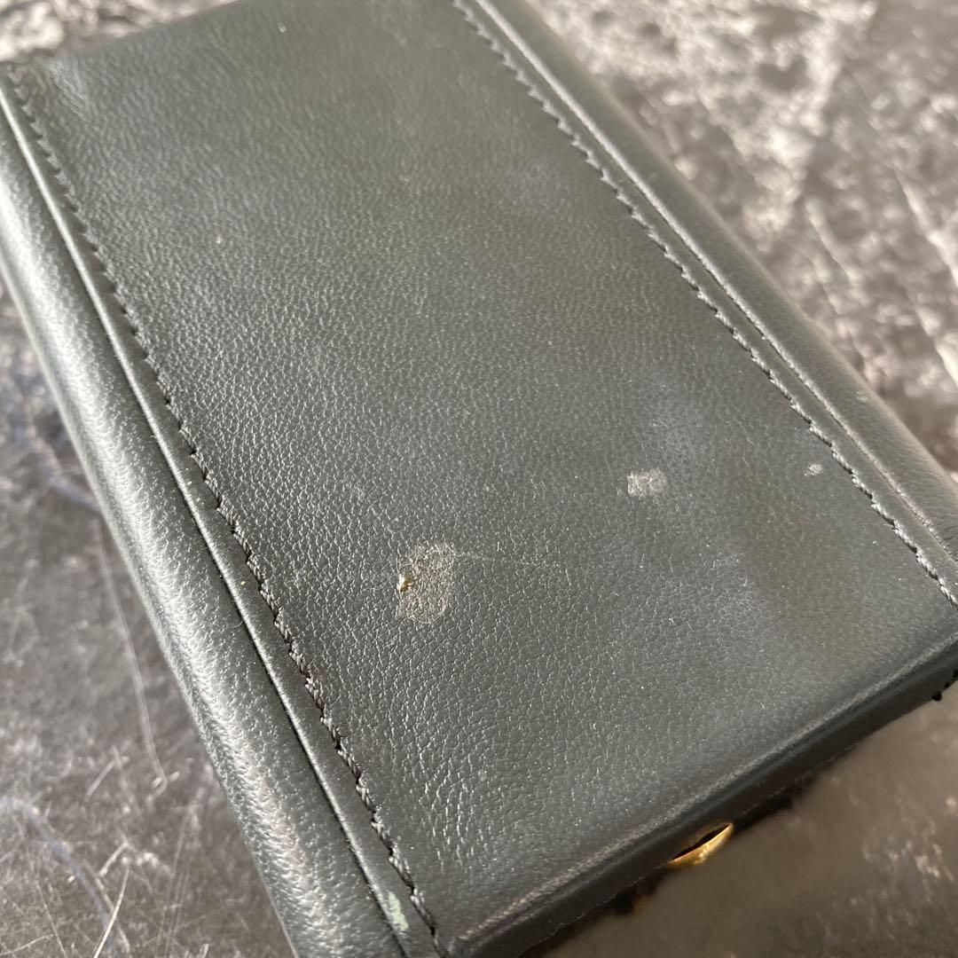 グラフ 750WG ピアス バタフライパヴェ 片方のみ