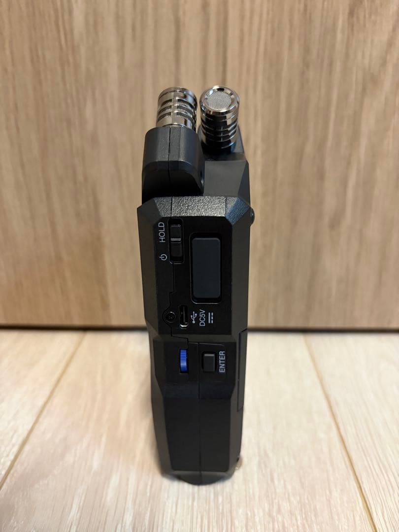 ZOOM H4essential ハンディレコーダー