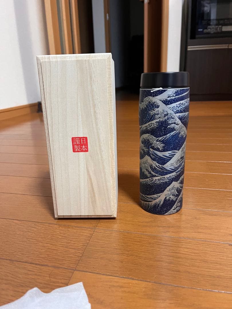 パゴン×タイガー波模様 ステンレス水筒 500ml 木箱付き