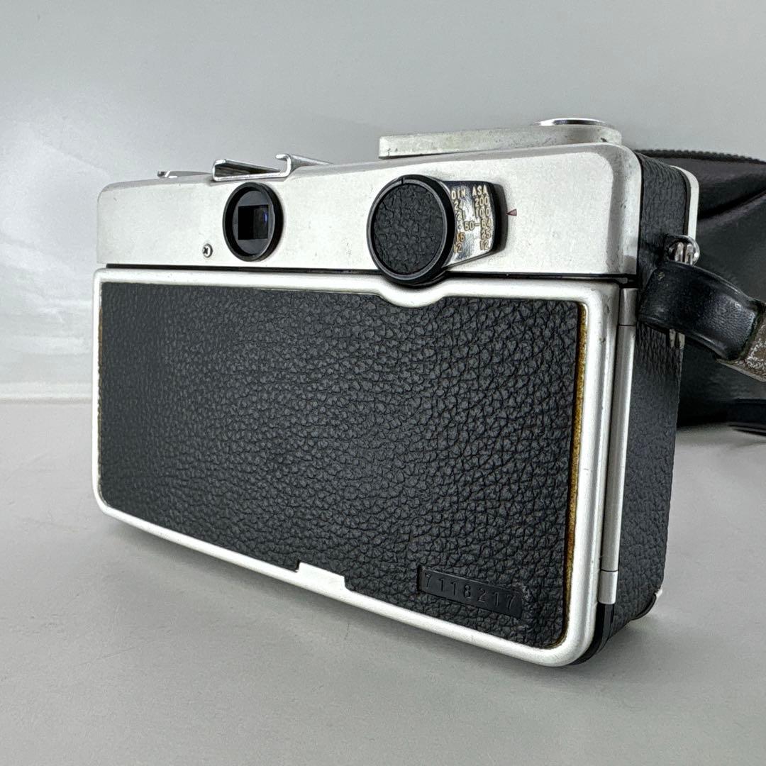 【送料無料】　コンパクトフィルムカメラ　Fujica compact 35