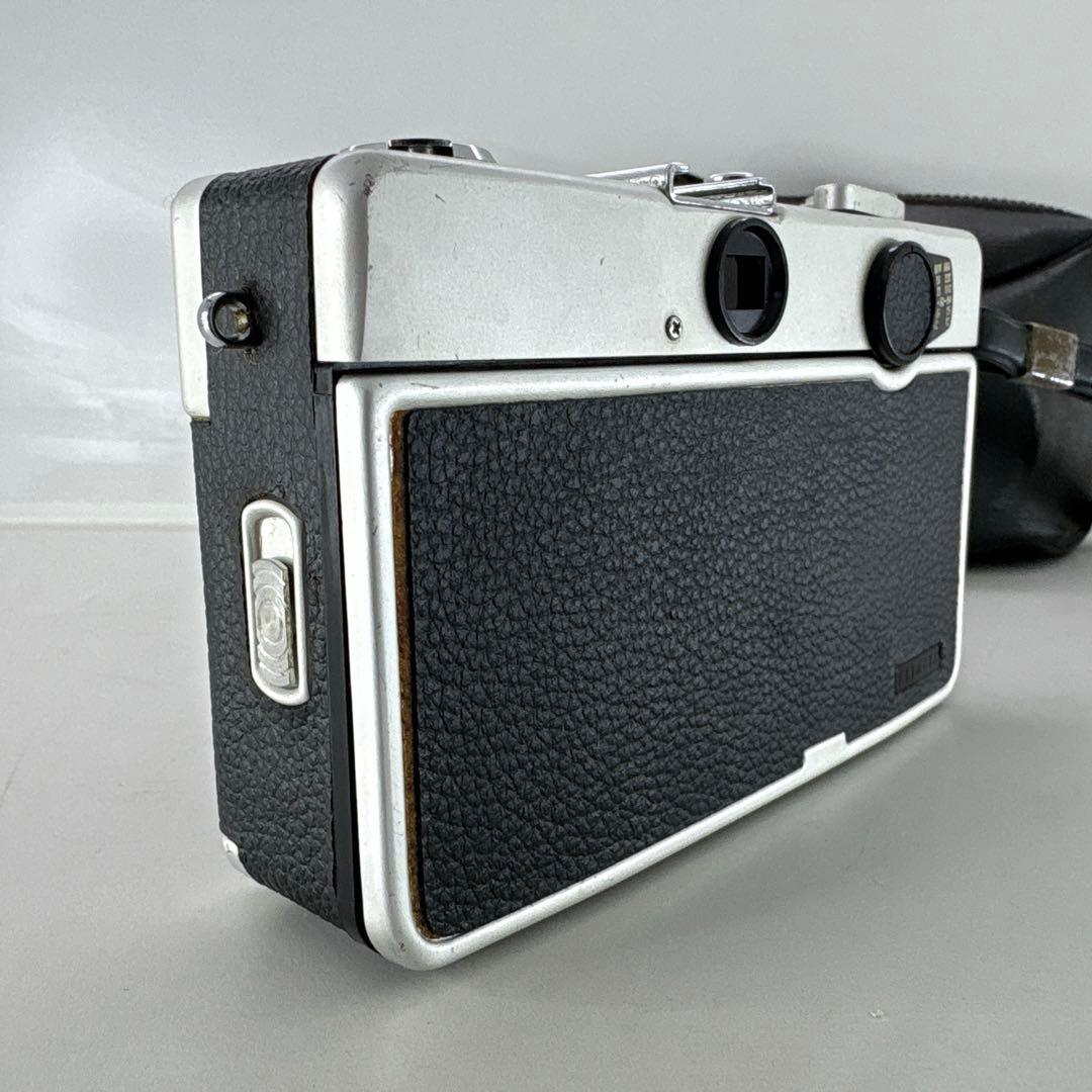 【送料無料】　コンパクトフィルムカメラ　Fujica compact 35