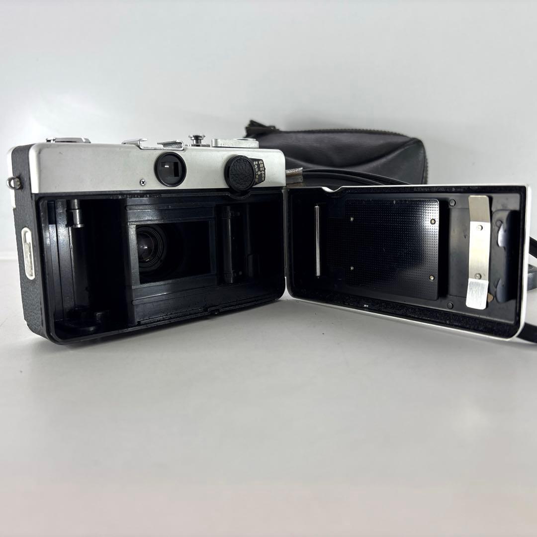 【送料無料】　コンパクトフィルムカメラ　Fujica compact 35