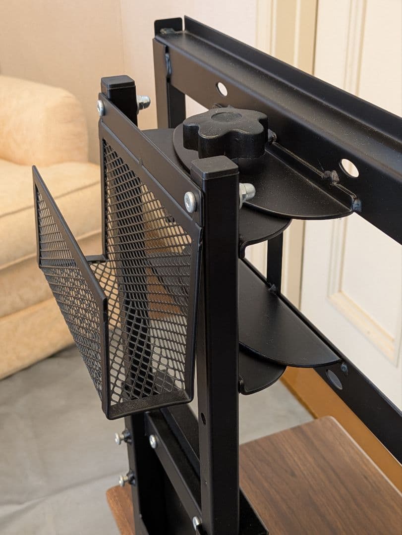 ニトリ壁寄せ角度スイングタイプスタンド式テレビ台 2段収納　３２ー５５インチ対応