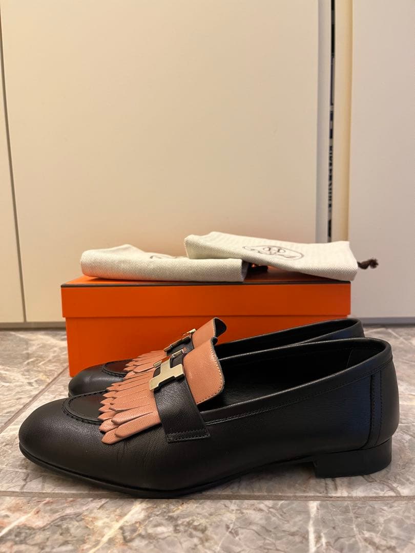 HERMES エルメス　モカシン ロワイヤル　36.5 ブラック✖️ピンク