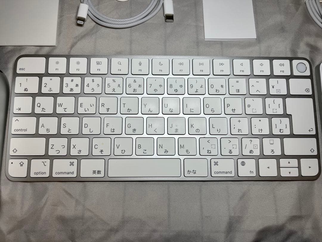 MacminiM2 純正キーボード(Touch ID) +トラックパットセット