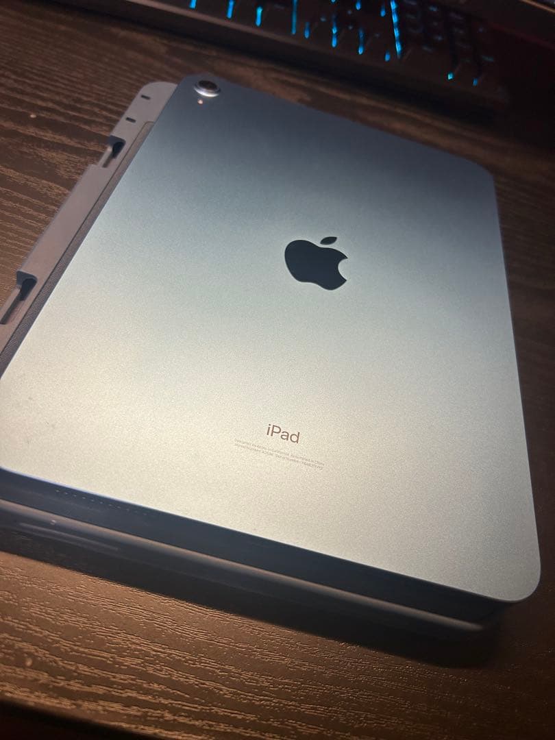 美品 iPad 第10世代 64GB ブルー 100%