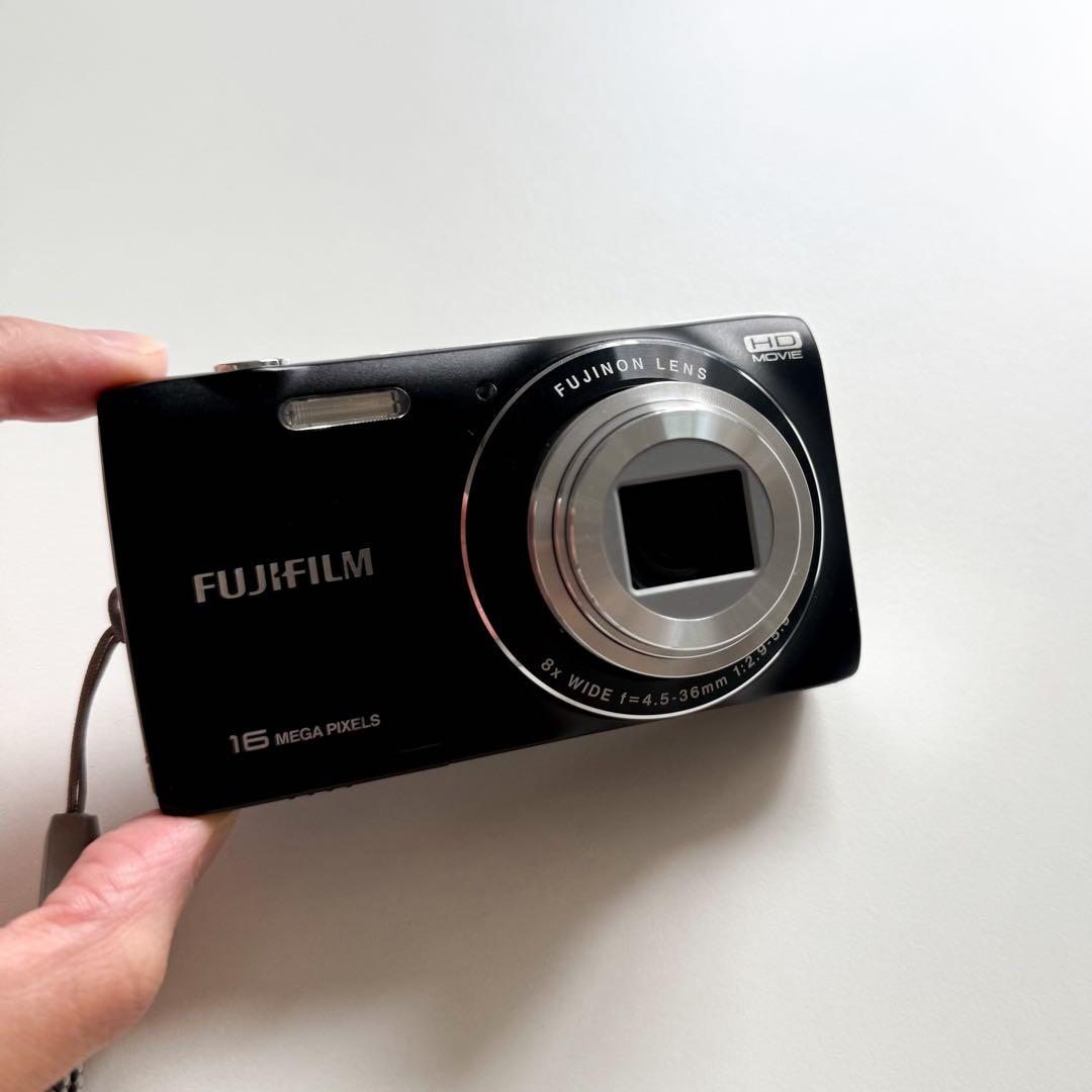 【美品】FUJIFILM 16メガピクセル コンパクトデジタルカメラ
