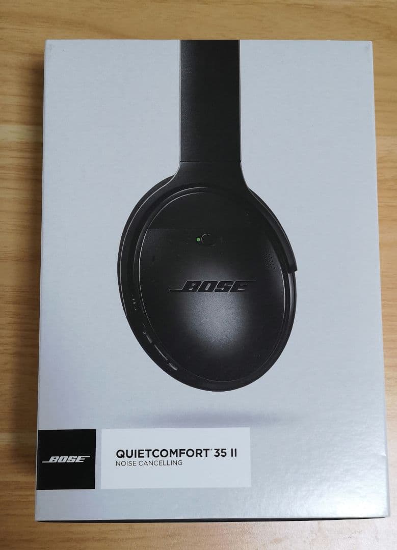 BOSE QuietComfort 35 wireless headphone…