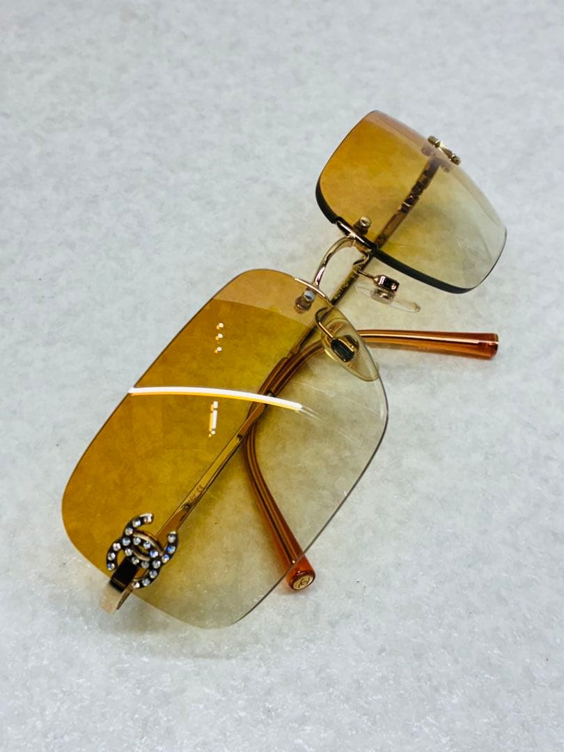 希少美品CHANEL シャネル ココマーク リムレス サングラス ラインストーン