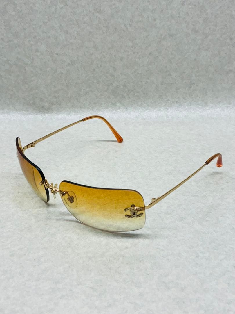 希少美品CHANEL シャネル ココマーク リムレス サングラス ラインストーン