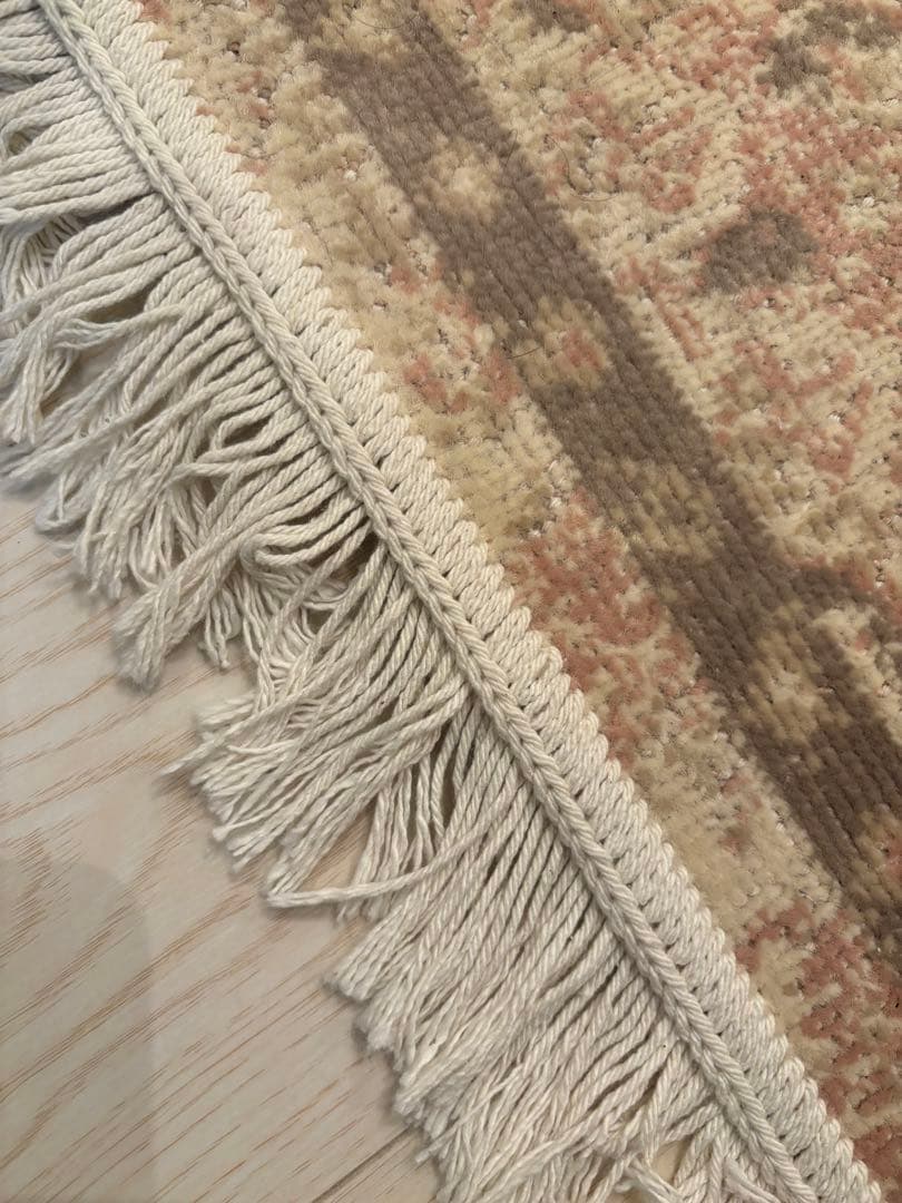 最終値下げ！【1/9まで出品】リセノ　ラグ　レッド　133cm×195cm