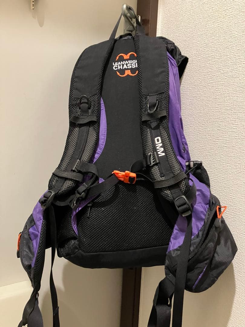 OMM Classic 25 トレイルランニング 軽量 バックパック 紫×黒