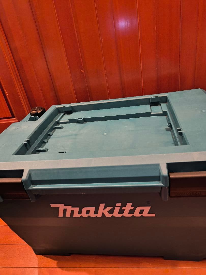 ✨新品✨マキタ✨ makita 充電式 高圧洗浄機✨MHW080D✨便利
