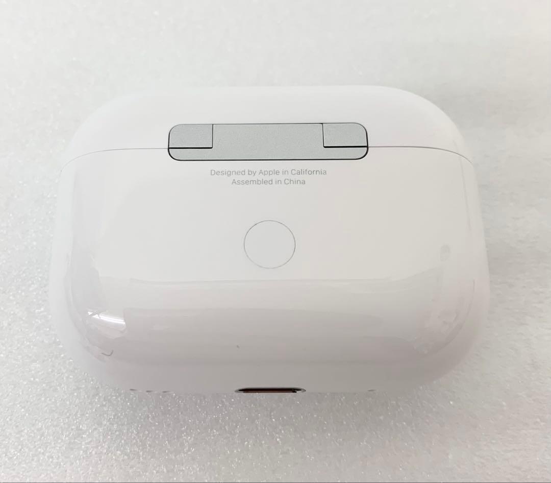 極美品 AirPods Pro 第2世代 MTJV3J/A 通電 動作確認済み