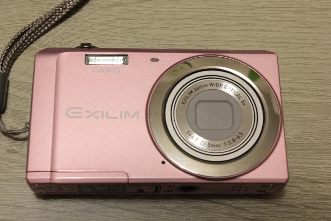 【CASIO】 EXILIM EX-ZS5 ピンク コンデジ