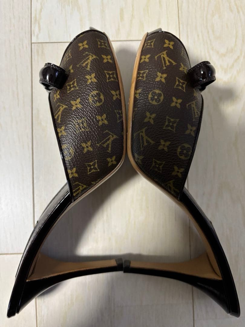 【Louis Vuitton】ブラウン ミュール 38サイズ