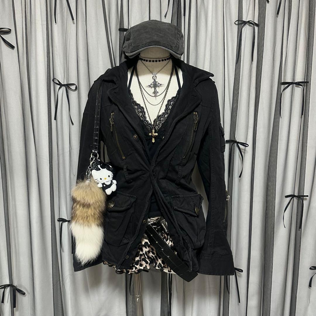 平成ギャル y2k　リアルファー　ミニタリージャケット　ダークコア　グランジ