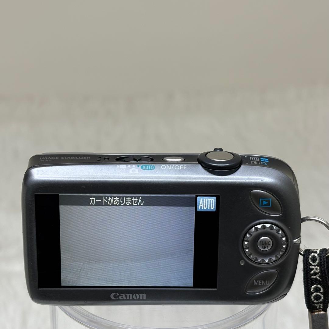 Canon カメラ　IXY 510IS PC1356 シルバー　コンデジ　動作品