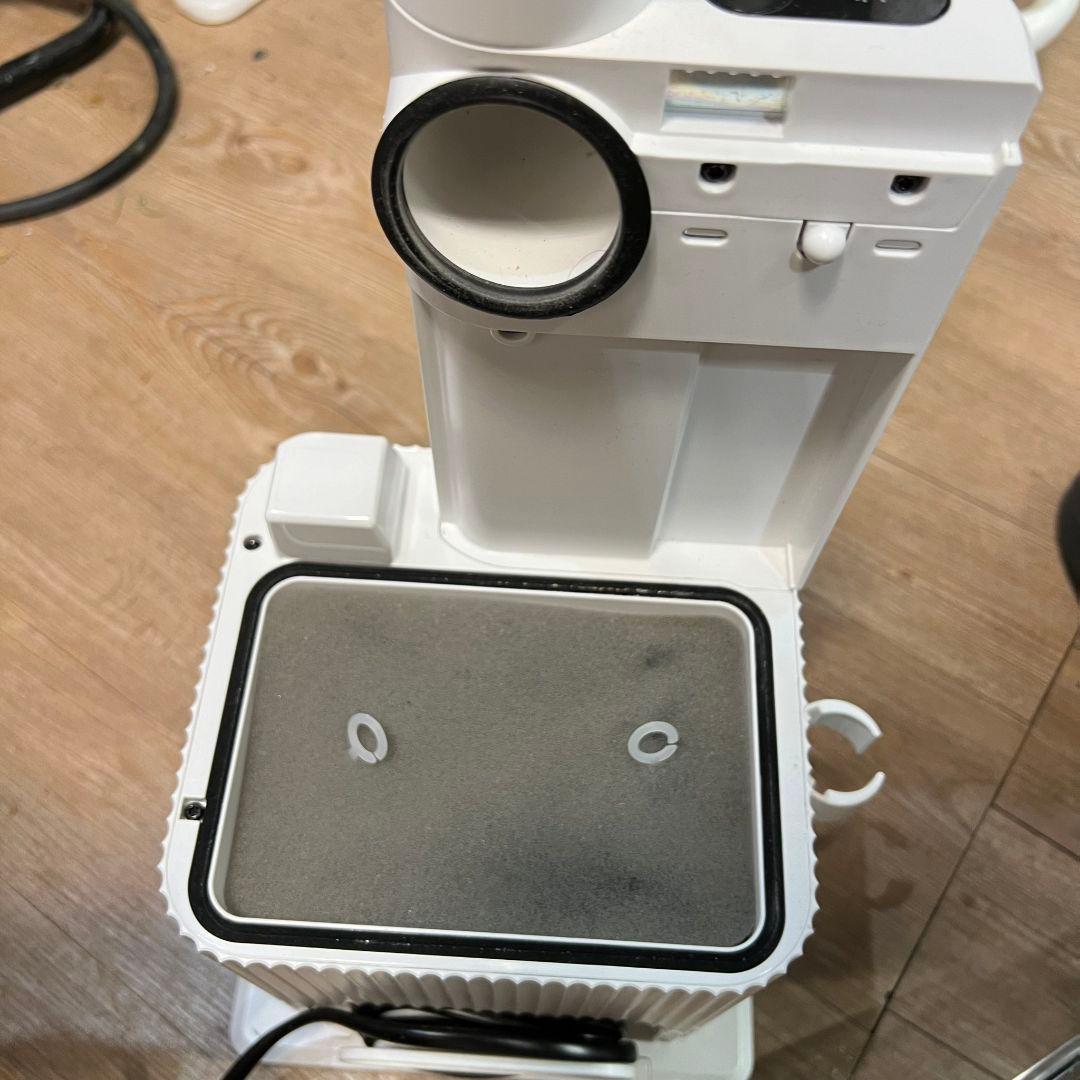 e677☆ Clean Sense iQ ライトチタニウム　掃除機　自動吸引