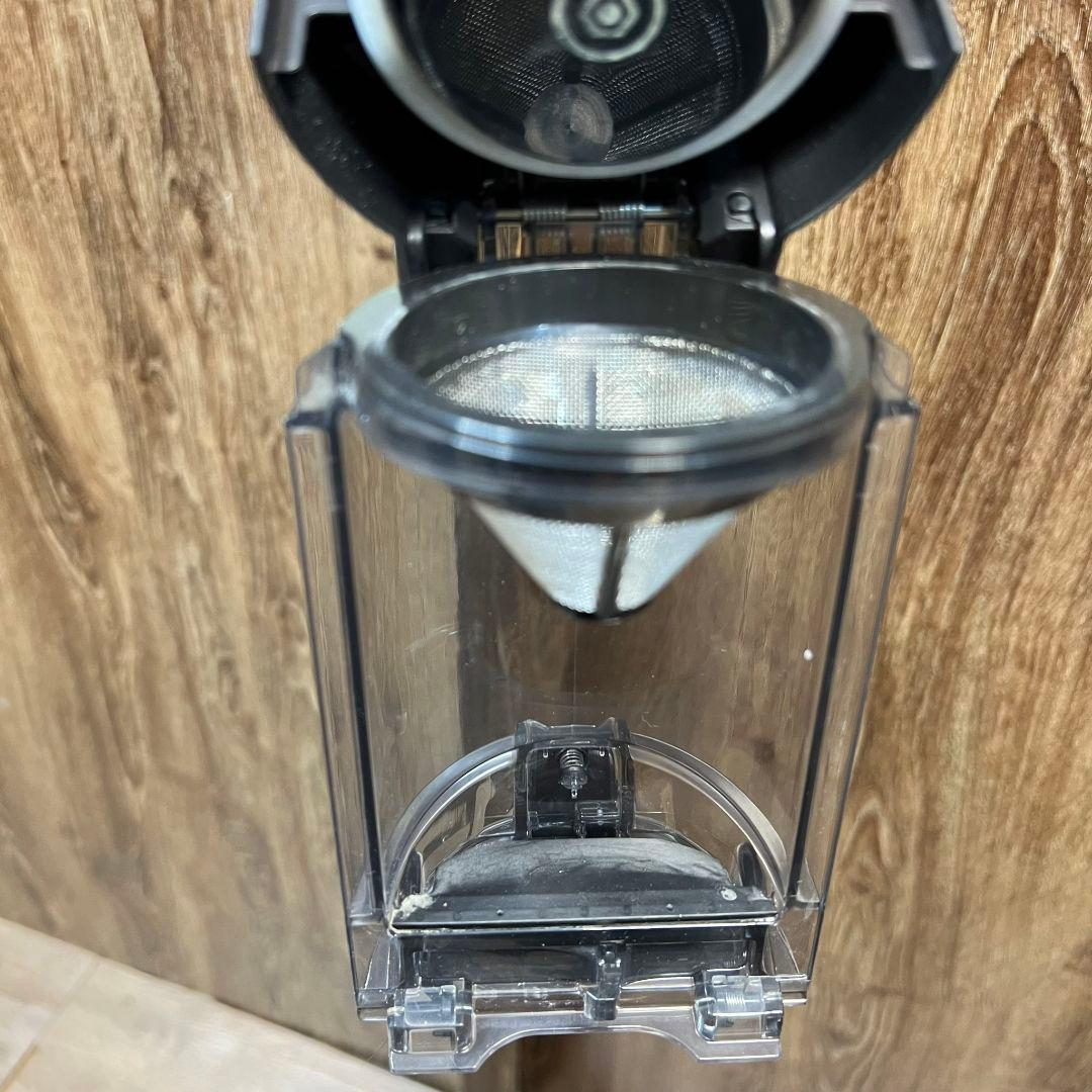 e677☆ Clean Sense iQ ライトチタニウム　掃除機　自動吸引