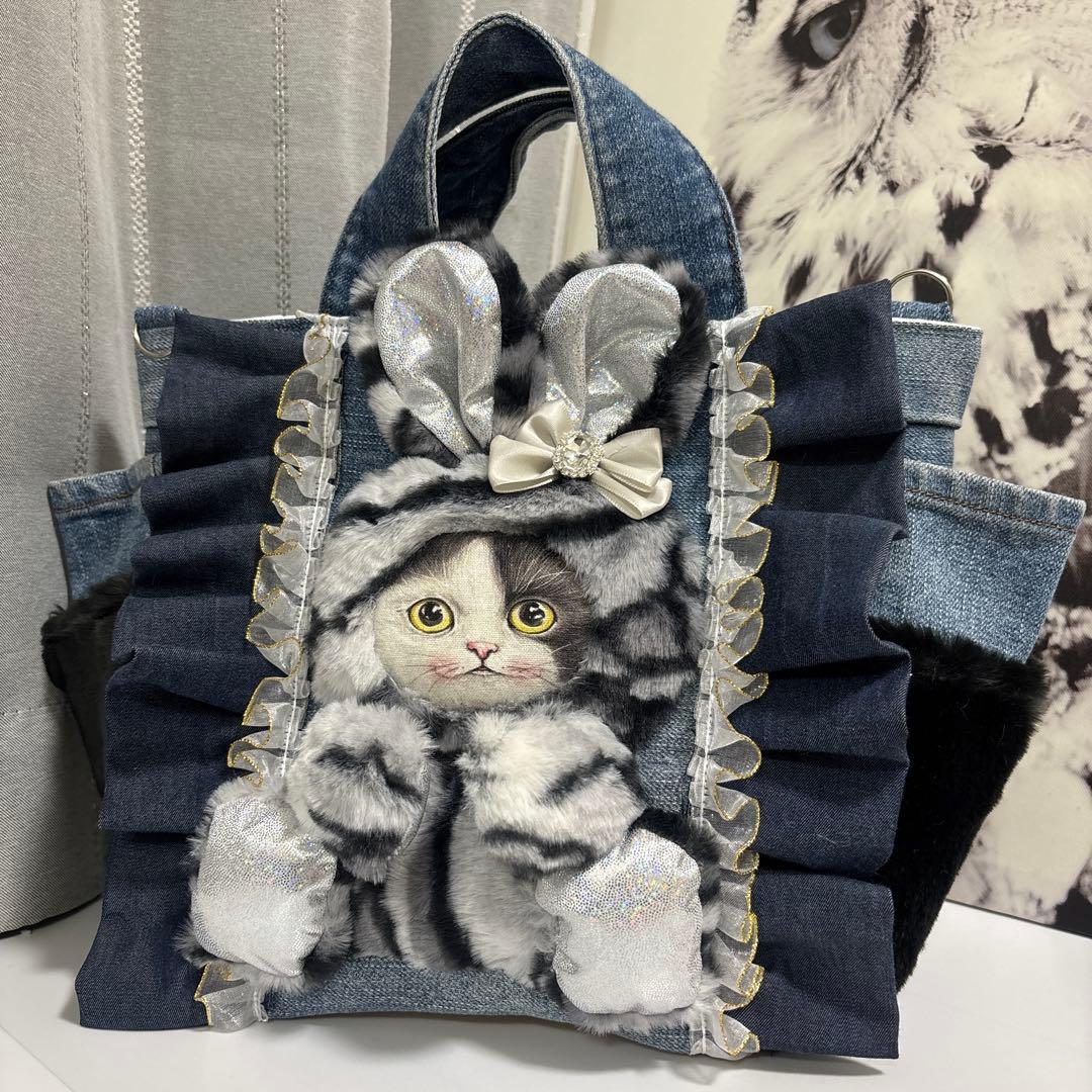 カ*ミ様 コヤンイサムチョン❇︎ふわふわタビー柄ファー❇︎バック❇︎デニムリメイ