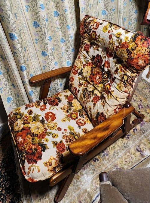 リクライニング　チェア　ビンテージ風　アンティーク風