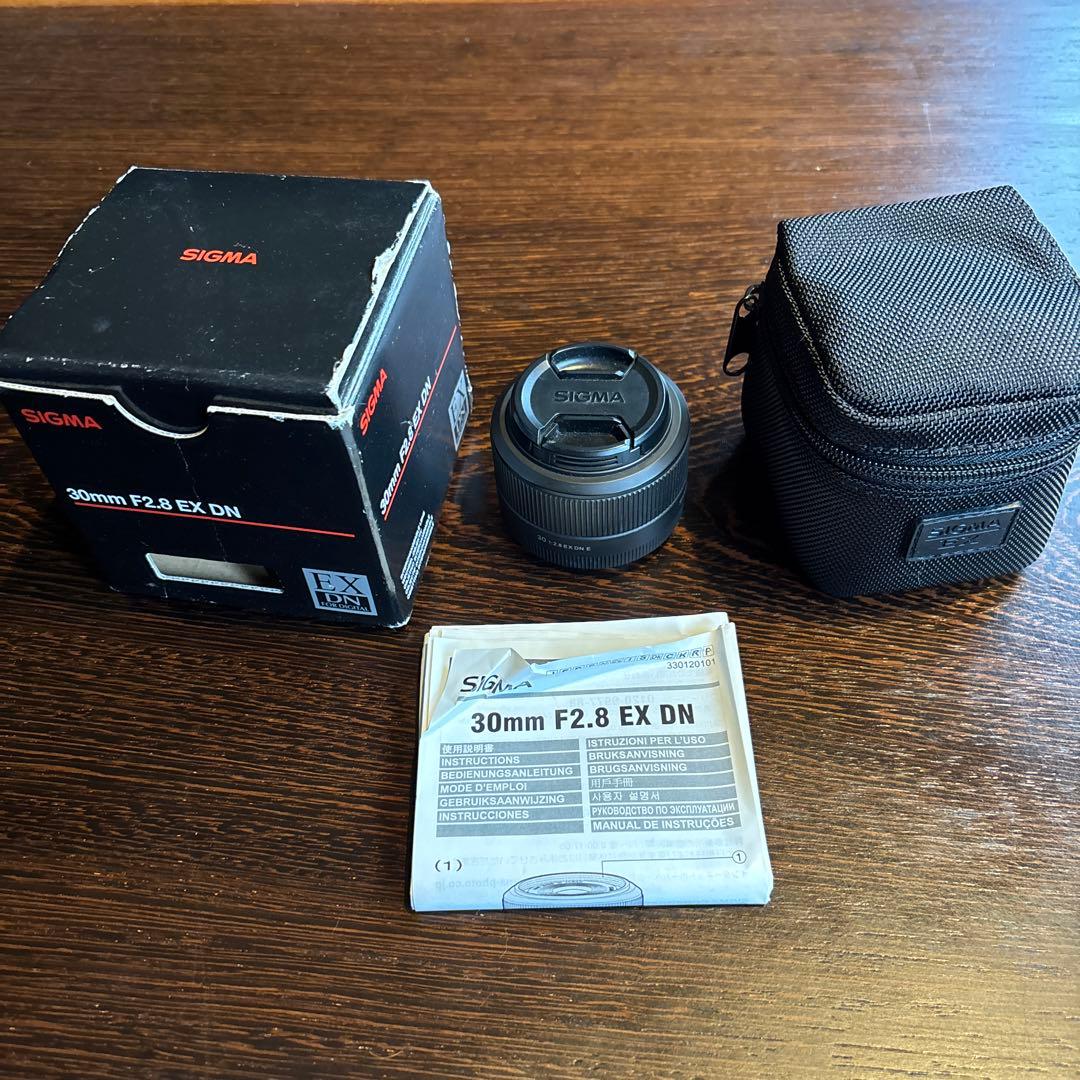 SIGMA 30mm F2.8 EX DN レンズ撮影画像有り