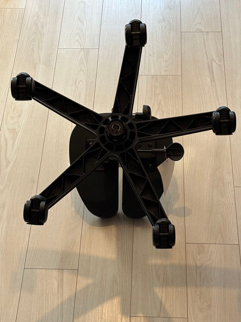 アーユルチェア　オクトパス　ブラック　体圧分散マット付