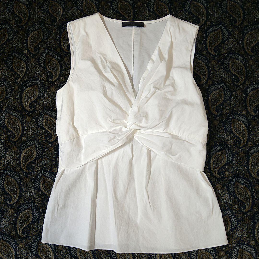 ホワイト ノースリーブ チュニック ツイストデザイン