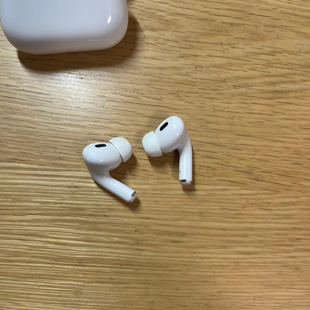 AirPods Pro 2 USB-c 本体 充電ケース付き
