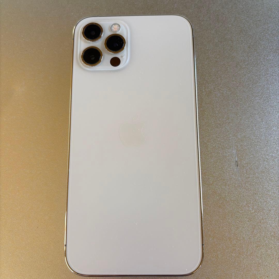 Apple iPhone 12 Pro ゴールド