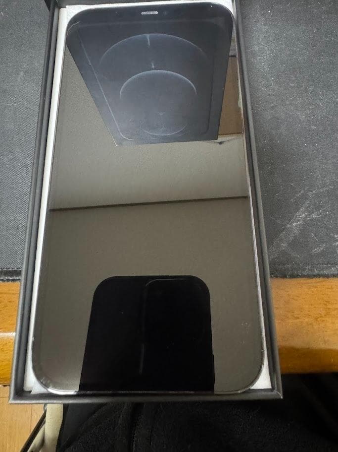 Apple iPhone 12 Pro Max 本体 箱付き