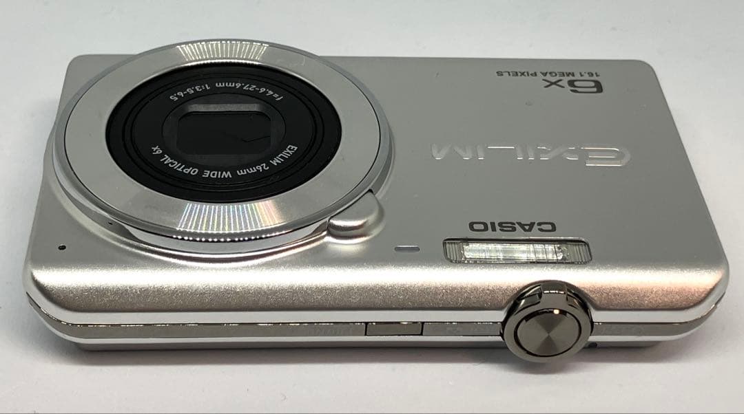 【美品】CASIO カシオ EXILIM EX-Z880 シルバー デジカメ