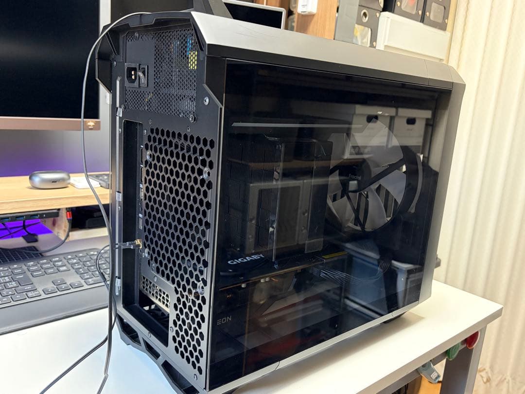 自作ゲーミングpc ryzen7 5700x3D rx6600xt